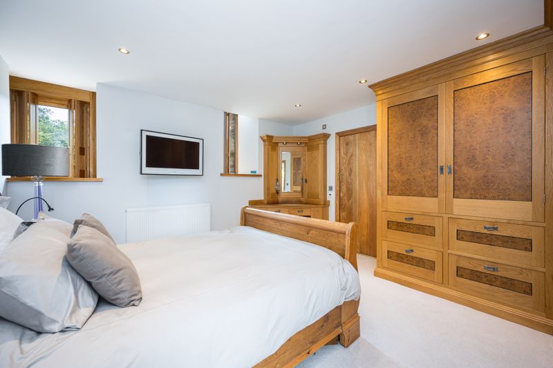 Bedroom- click for photo gallery